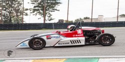 Jovem de 23 anos &eacute; destaque na F1600