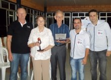 Homenagem Scherer ao Seu Nico pelos 65 anos de dedica&ccedil;&atilde;o &agrave; mec&acirc;nica automotiva!