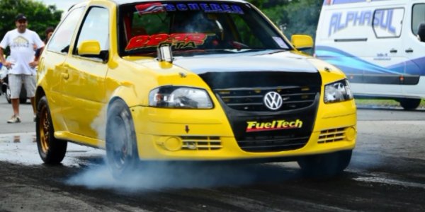 SCHERER patrocina piloto em Festival de Arrancada