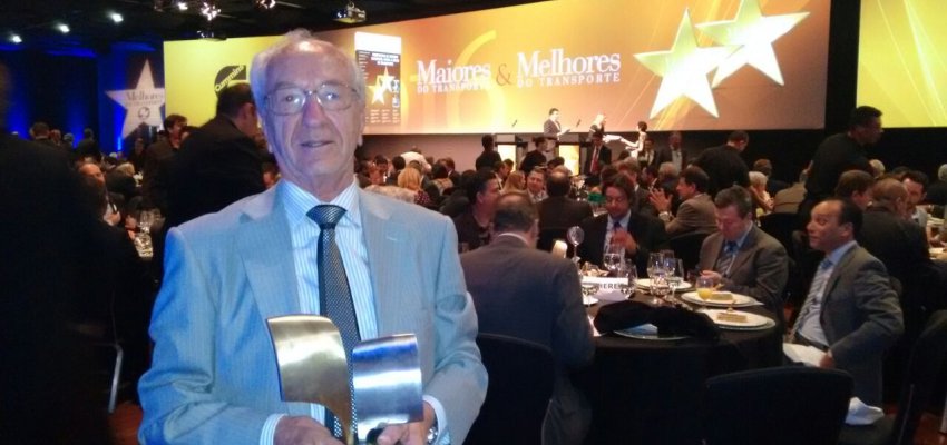 Scherer recebe o pr&ecirc;mio Maiores e Melhores do Transporte