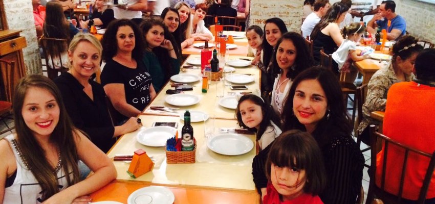 Lageanas comemoram o Dia Internacional da Mulher