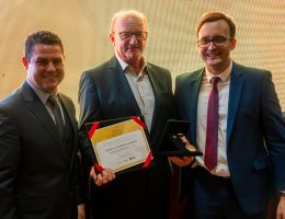 Scherer recebe a Comenda do Mérito Esportivo 2022